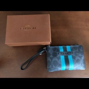 BRAND NEW with tags Coach wristlet
